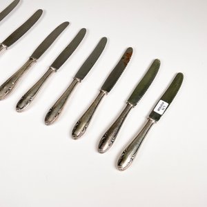 Juego de 8 Cuchillos de Mesa Antiguos "Rostfrei" - imagen 4