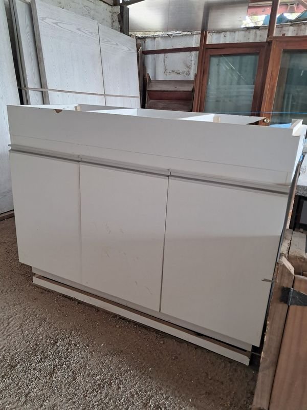 Bajo Mesada Blanco Melamínico 3 Puertas 152x108x62 cm