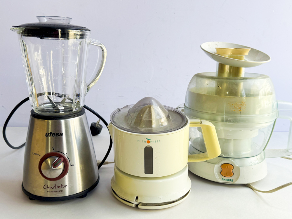 ¡Tecnología de alta gama! Cámaras, relojes, auriculares y más en una sola subasta!