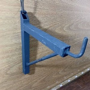 Par de Ménsulas de Herrería Artesanal para Colgar Macetas - imagen 4