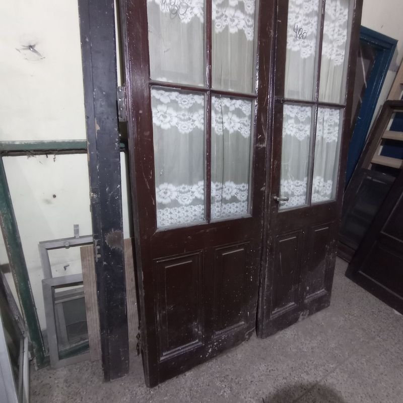 Puertas de madera antiguas para decoración - imagen 10