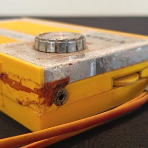 Radio Portátil a Transistores Spica ST-600 Antigua con Estuche de Cuero - imagen 4