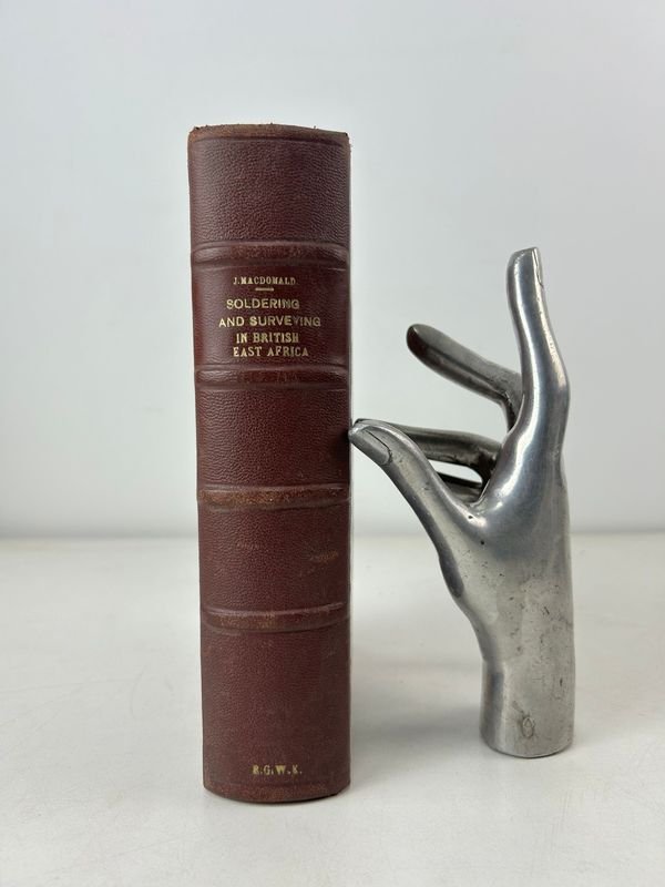 Lote siguiente: Libro de historia militar: África Oriental Británica (1891-1894)