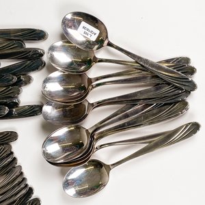 Set de 36 Cubiertos WMF: Cucharas, Tenedores y Cuchillos de Metal Plateado - imagen 5
