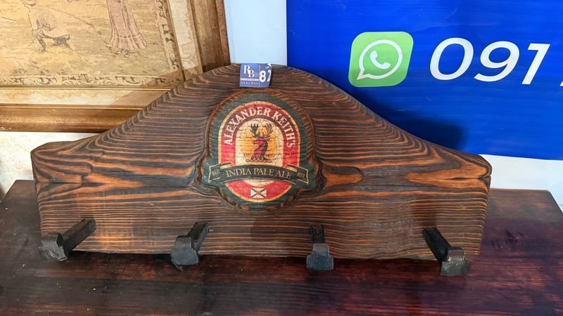 Lote siguiente: Perchero Rustico con Clavos de Via