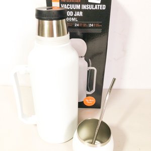 Termo "Vacuum" Blanco con Mate y Bombilla "The Quencher" - imagen 4
